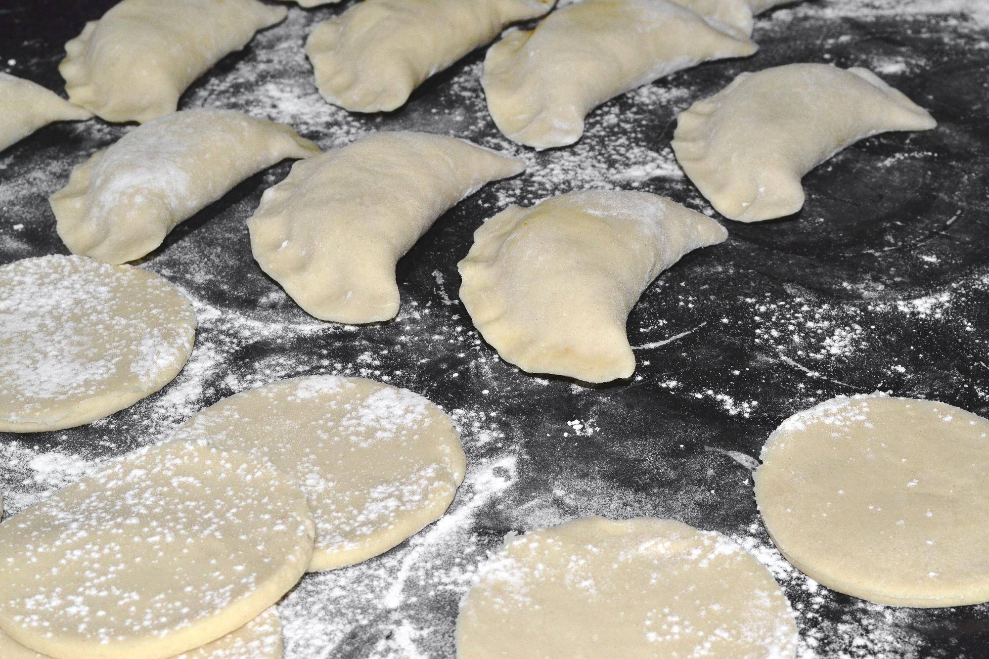 Ciasto na pierogi które zawsze się udaje sprawdź jak je zrobić
